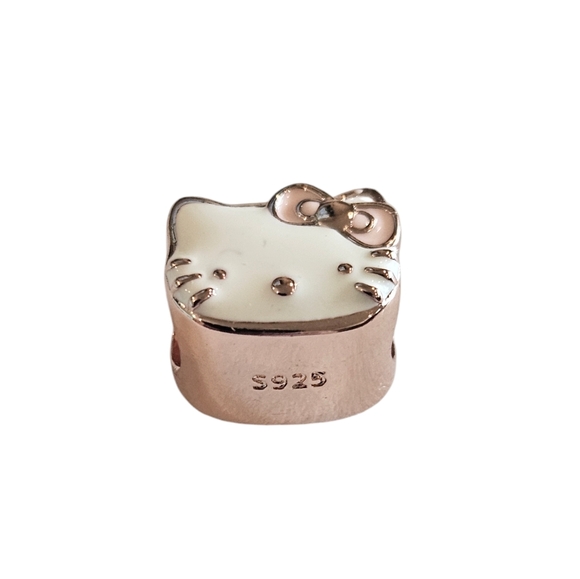 🎆LINX DISCONTINUED Rose Gold Hello Kitty Bracelet Charm - Picture 2 of 5